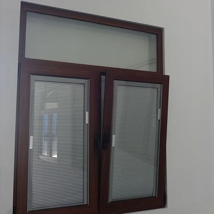 نوافذ بابية